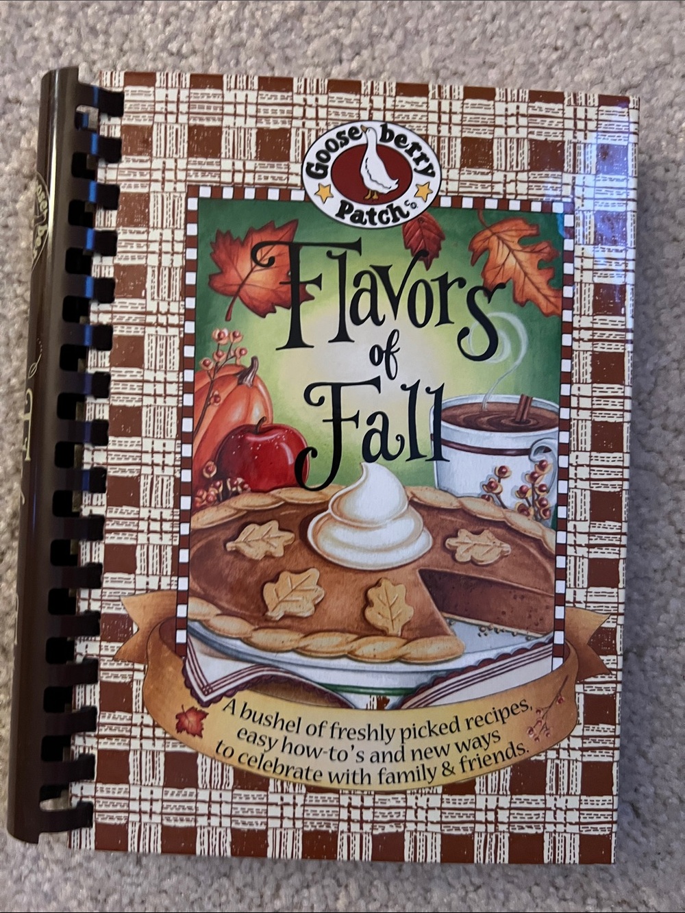 Gooseberry Patch Flavors of Fall Cookbook - SFH